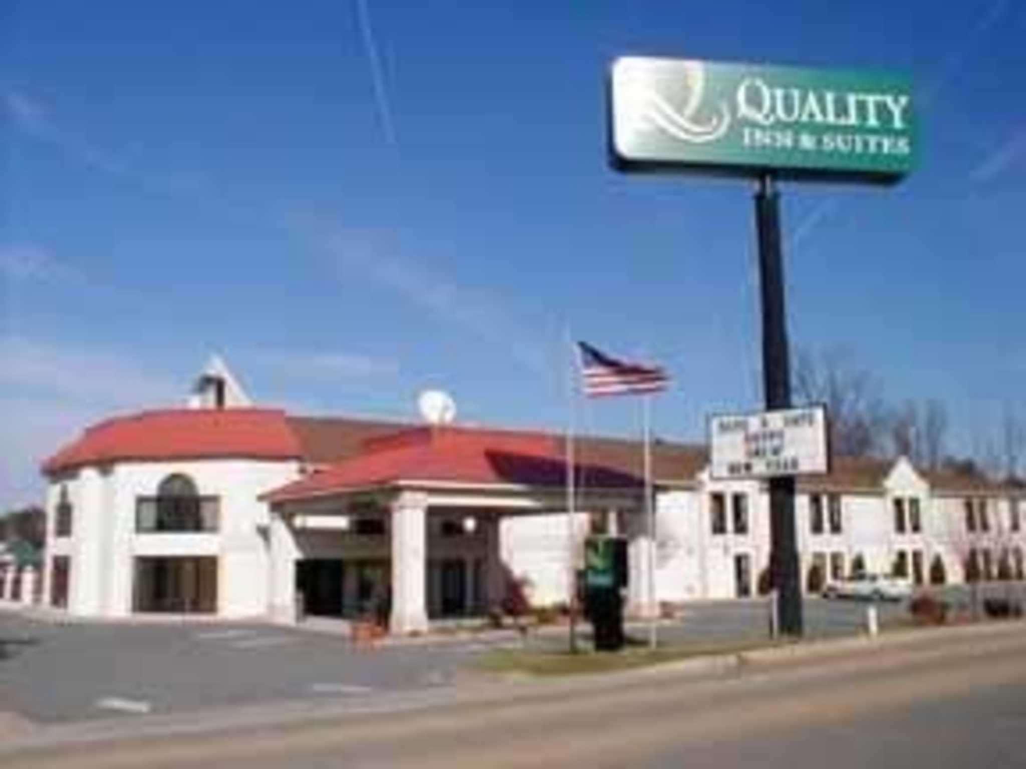 Quality Inn & Suites Томасвилл Экстерьер фото